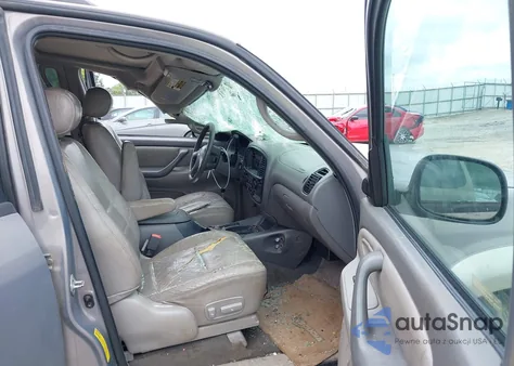 2002 Toyota Sequoia Sr5 z USA, uszkodzony, nr VIN 5TDZT34AX2S134839